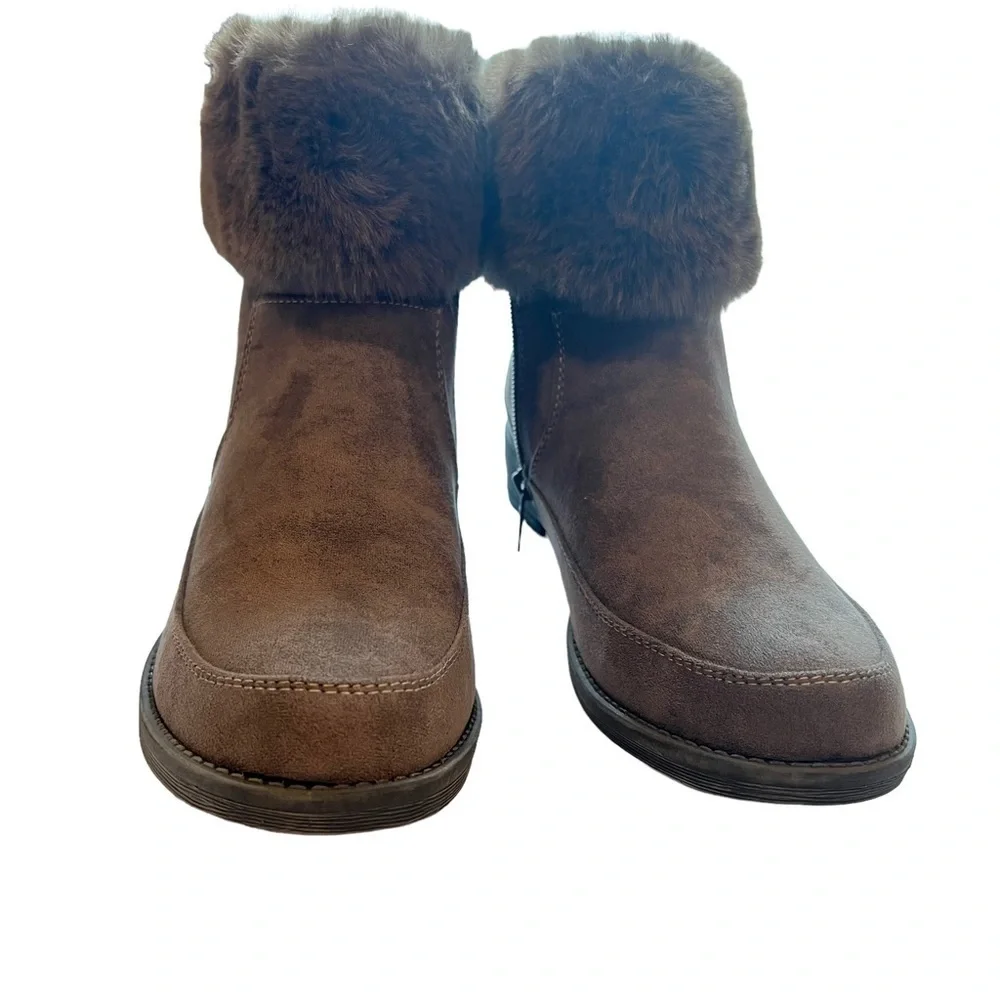 Proper Tabitha Faux Fur Winter Bootie - size 10M